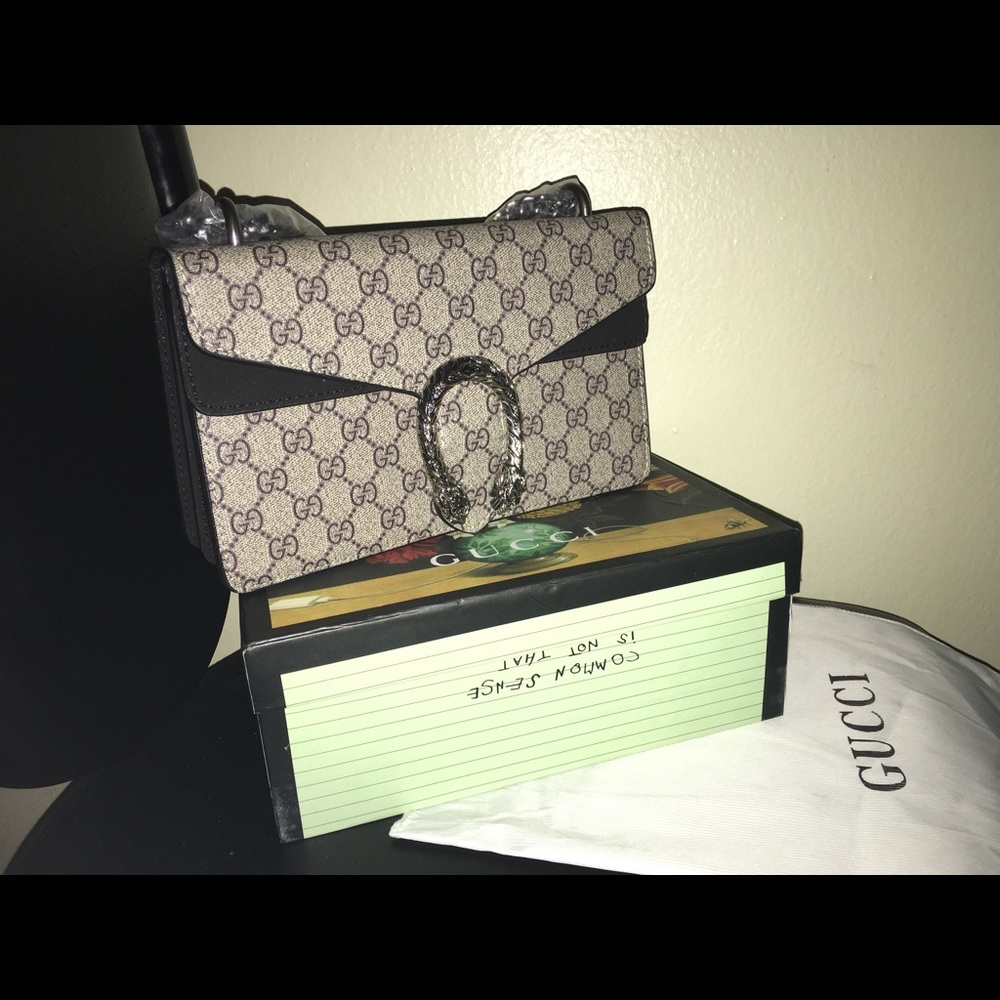 Dionysus small GG shoulder bag - Picture 2 of 9